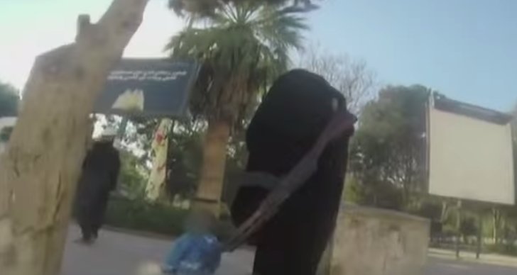 Slöja, Islamiska staten, Niqab, Syrien